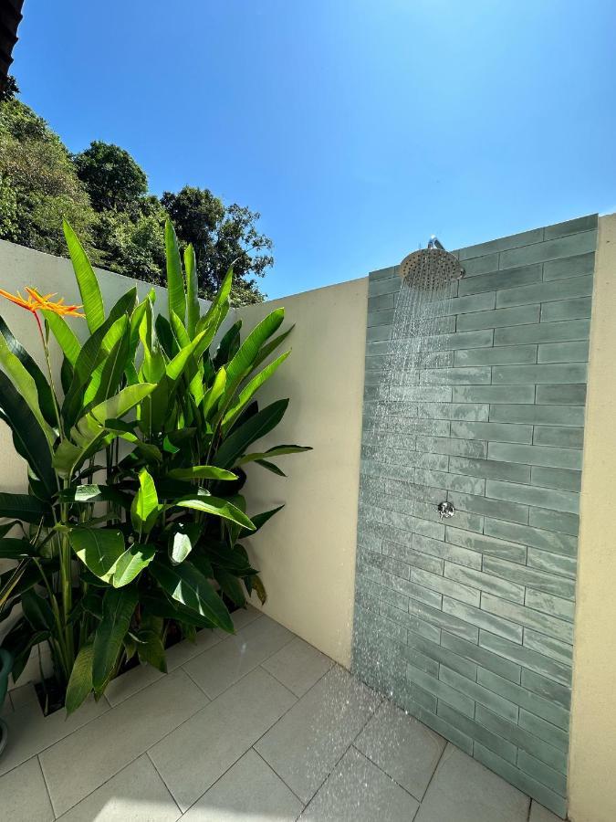 Villa Meranti - Spacious Private Pool Villa Pantai Cenang  Exterior photo
